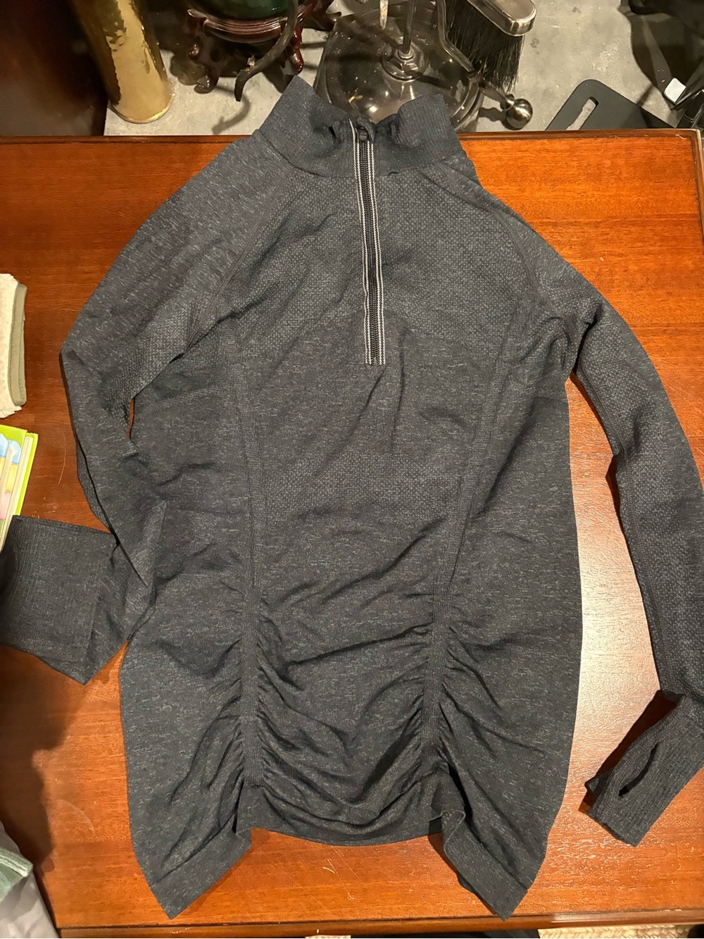 Athleta Women’s Quarter-Zip Ruched Hem Athleisure Top w/ thumb holes - Dark Gray